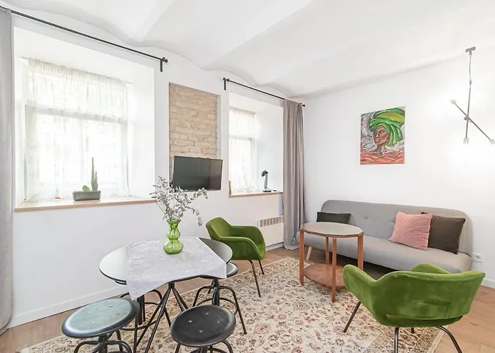 Gate Of Dawn Old Town Apartman *